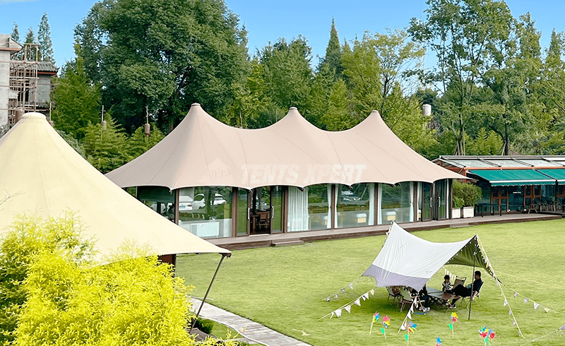 dinning tent 
