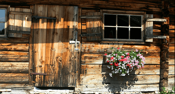Renovating an Old Cottage into a Glamping Hotspot