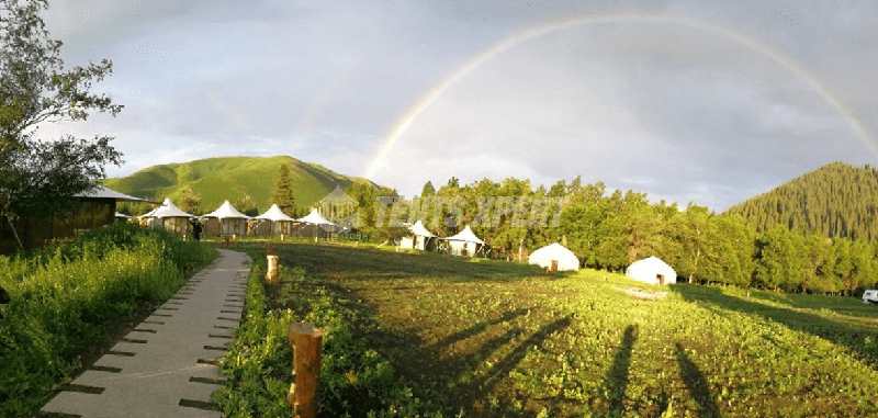 Drive Glamping Site in Nalatixinyi, Xinjiang