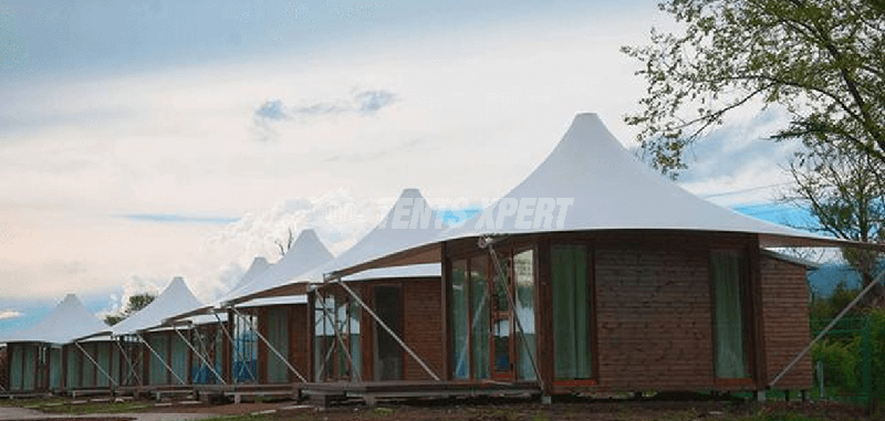 Drive Glamping Site in Nalatixinyi, Xinjiang