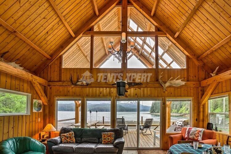 Treehouse Cove Lodge