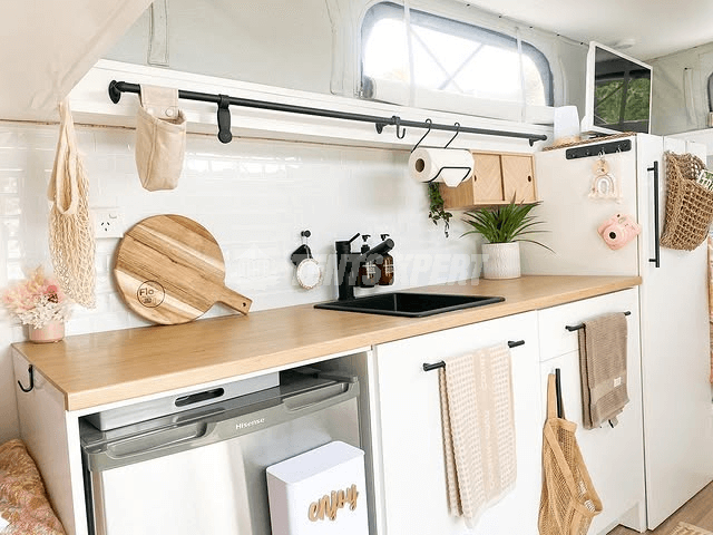 glamping kitchen